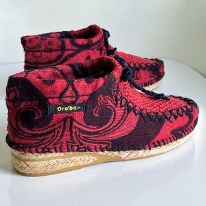 Oralba Women's High tops espadrilles handmade Booties Wearable Art Ankle Boots